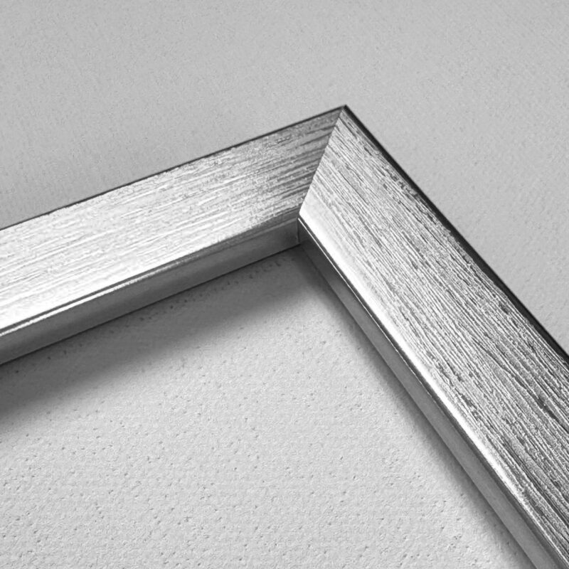 Pręgowana rama do obrazu srebrna