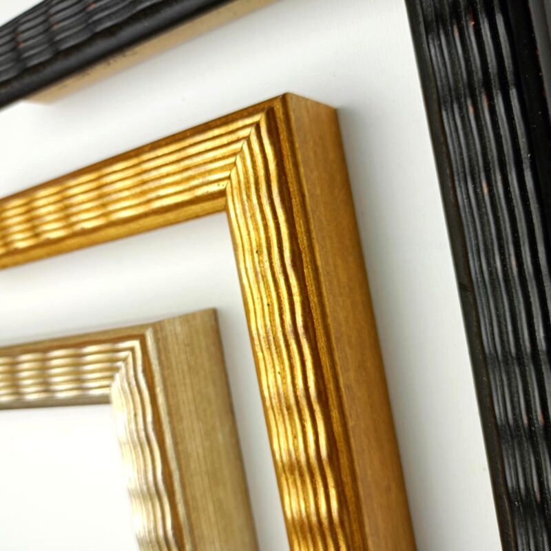 Nowoczesna rama do obrazu fala, złota rama, czarna nowoczesna rama, rama fala