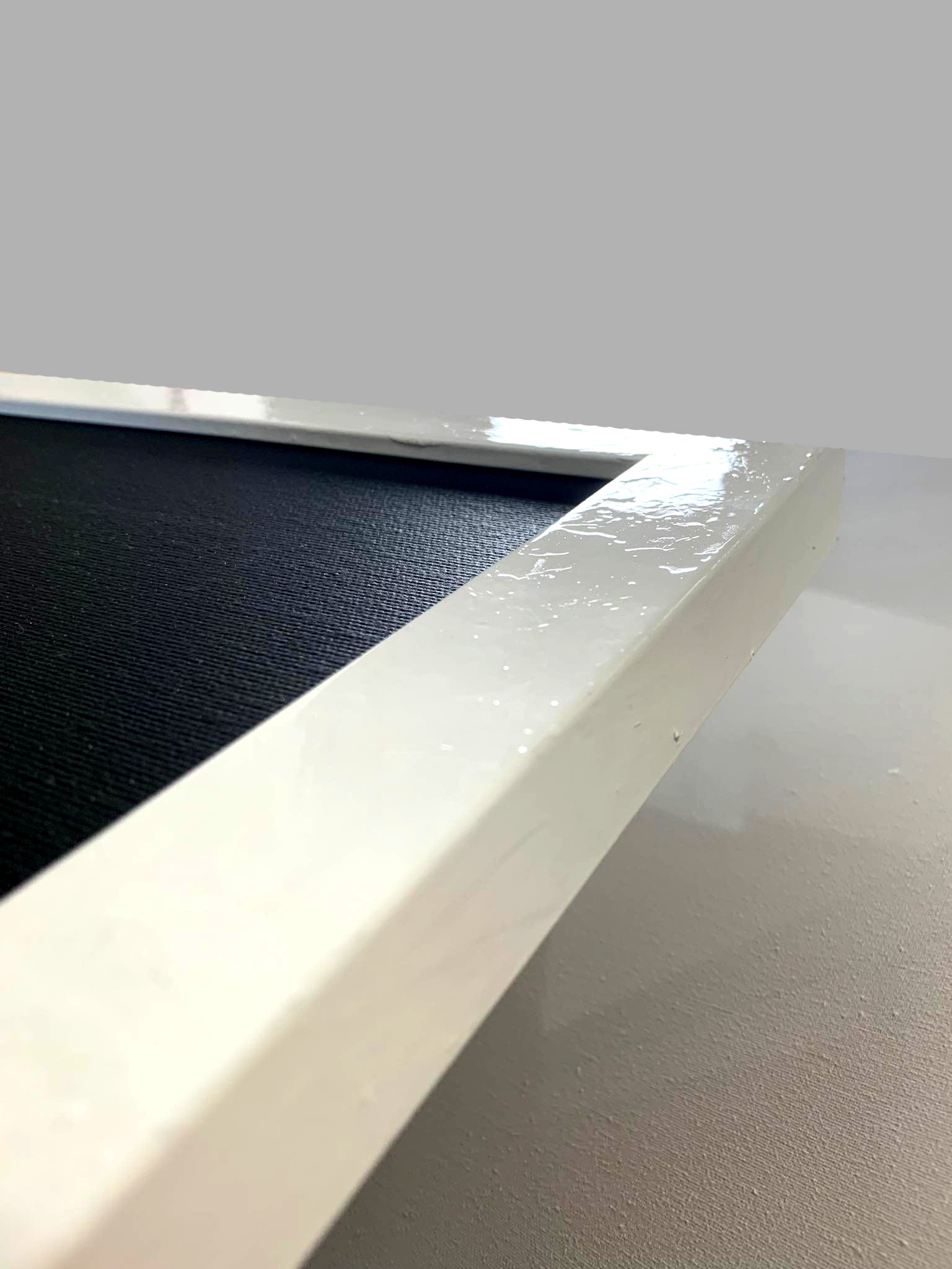 Czarno biała abstrakcja "Znak" duży obraz w ramie 2159A - obrazek 6