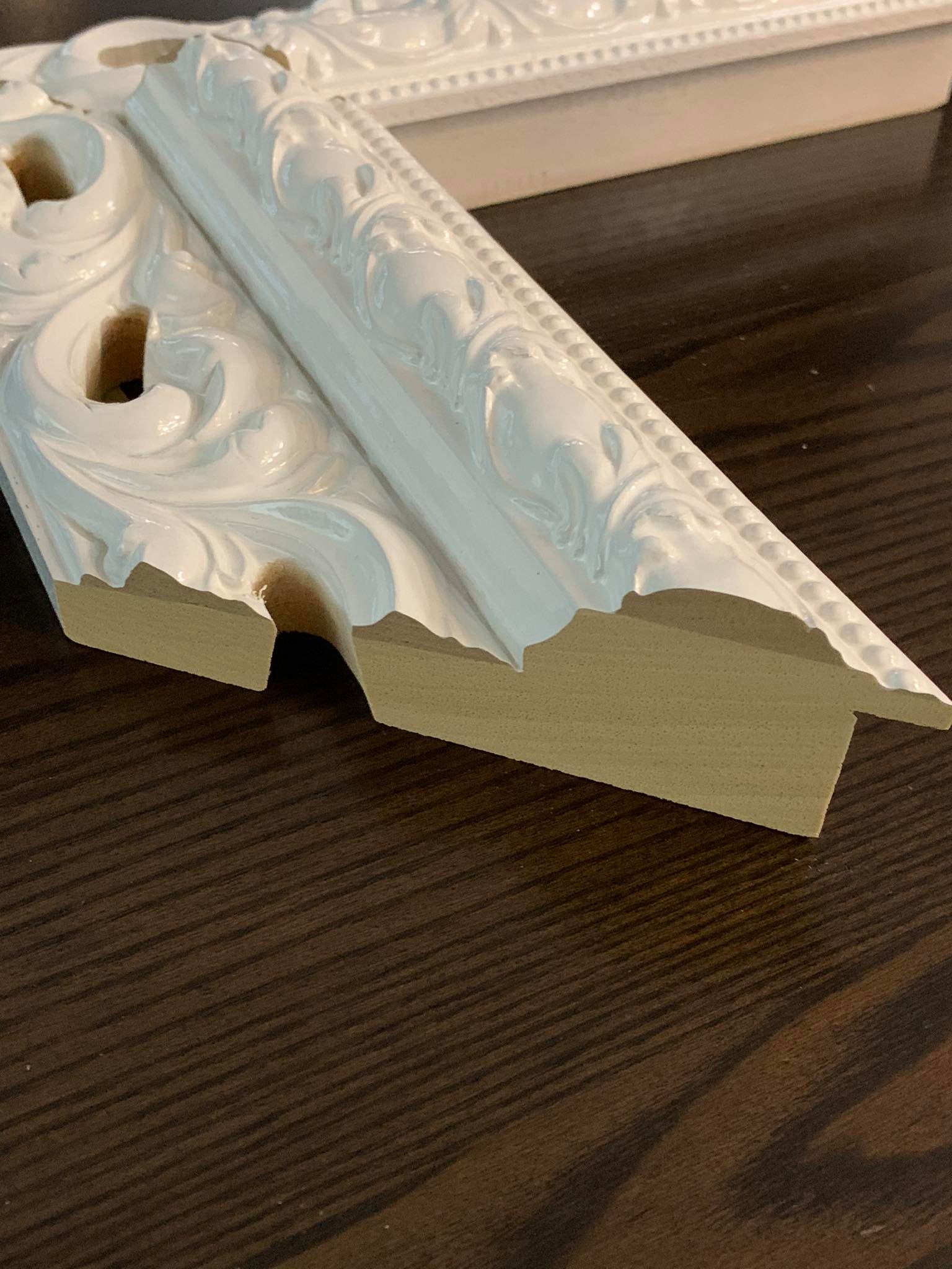 Klasyczna rama do obrazu ornament biały połysk SA04 - obrazek 3