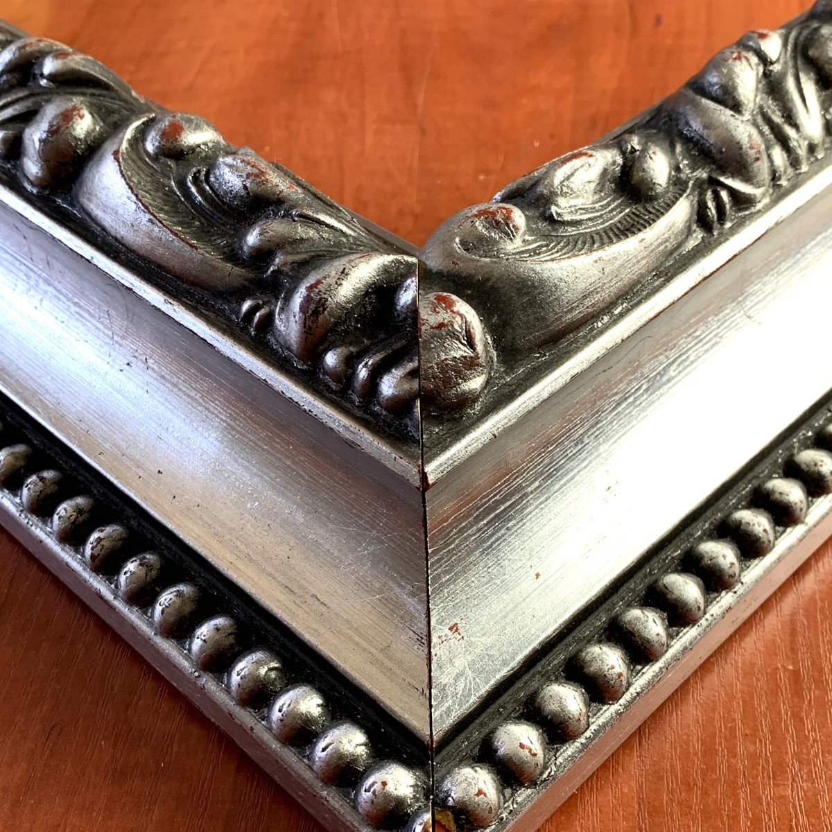 Szeroka srebrna rustykalna rama do obrazu SA26 - obrazek 2