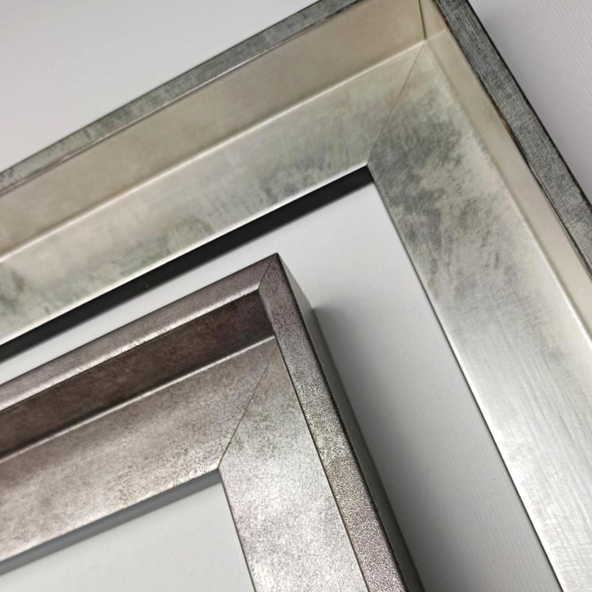 Nowoczesna rama american box do obrazu srebrna AP9 - obrazek 4