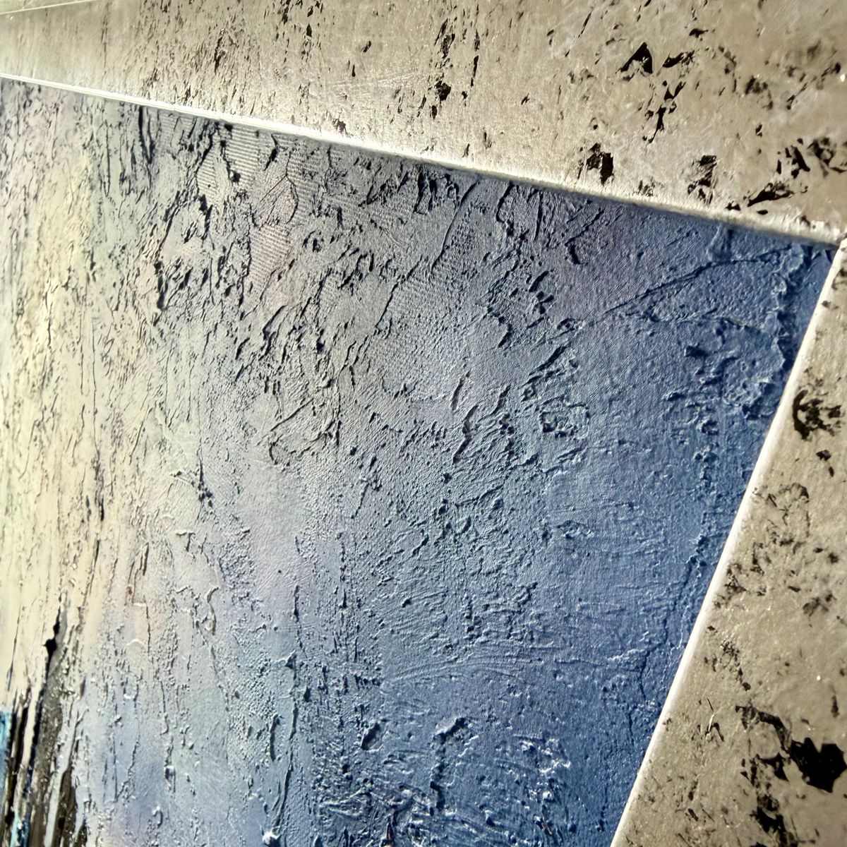 Obraz abstrakcyjny miasto w srebrnej ramie 100x80cm – nowoczesna panorama 2364A - obrazek 6